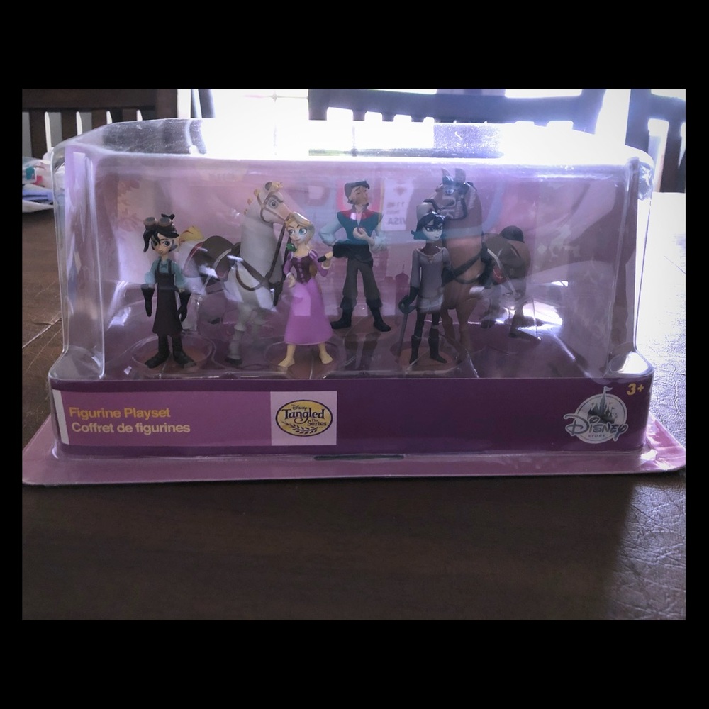 Disney Tangeled figurines